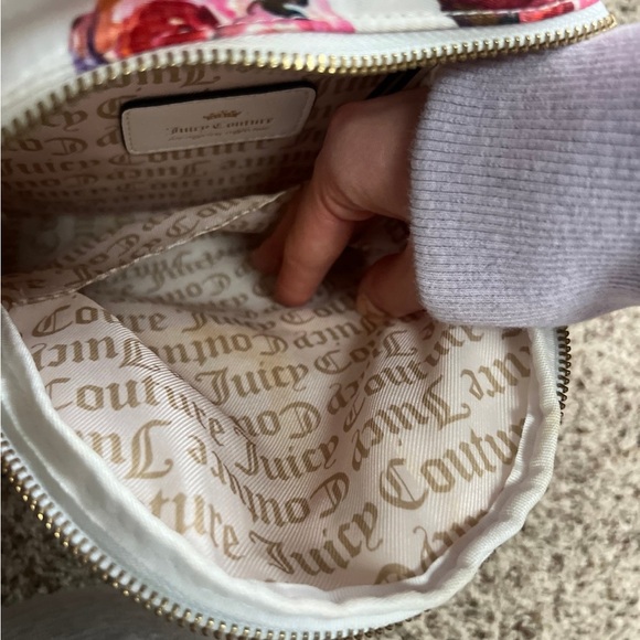 Juicy Couture Floral Mini Backpack White Pink Roses Gold Hardware - Picture 8 of 12